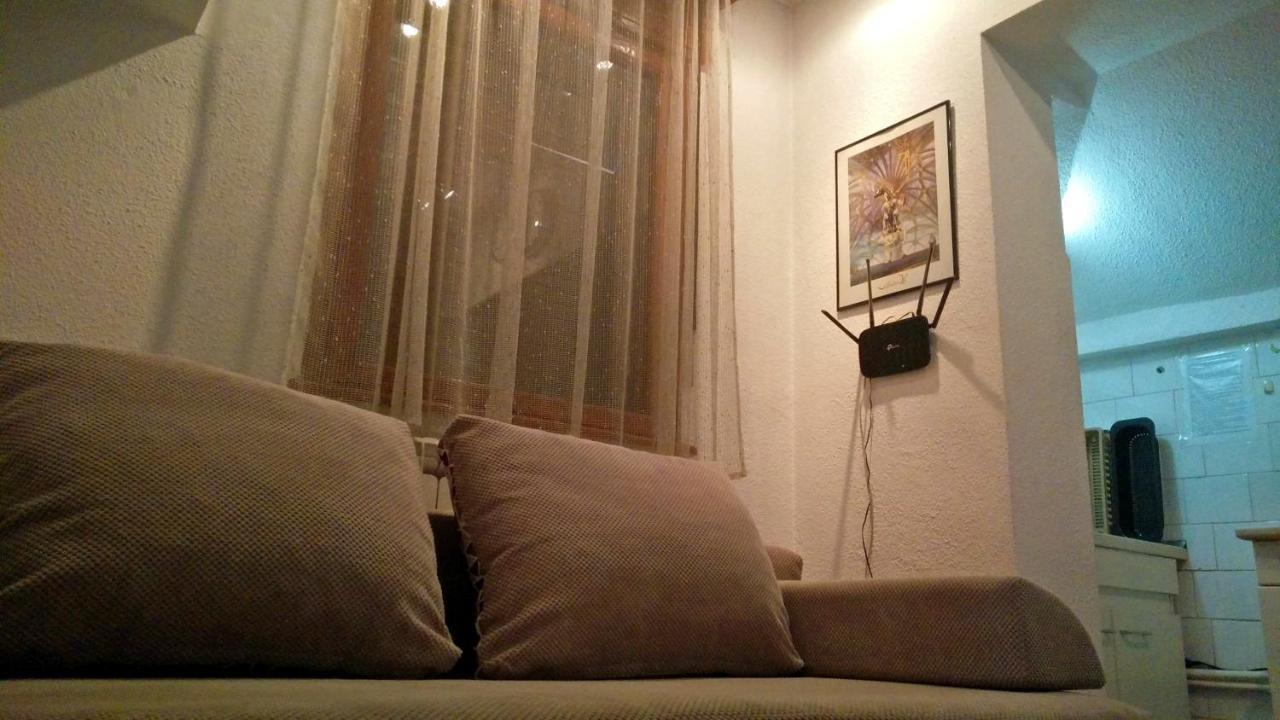 Rompromo Plus Accommodation Бухарест Екстер'єр фото