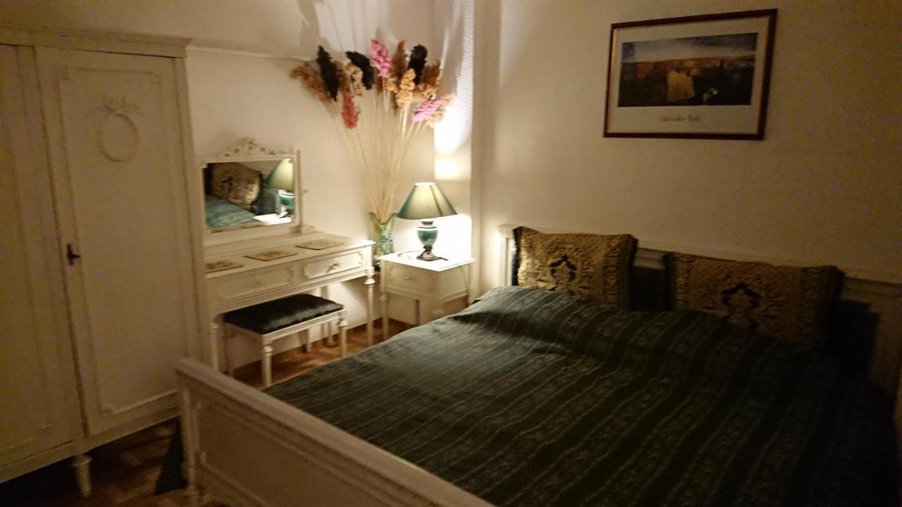 Rompromo Plus Accommodation Бухарест Екстер'єр фото