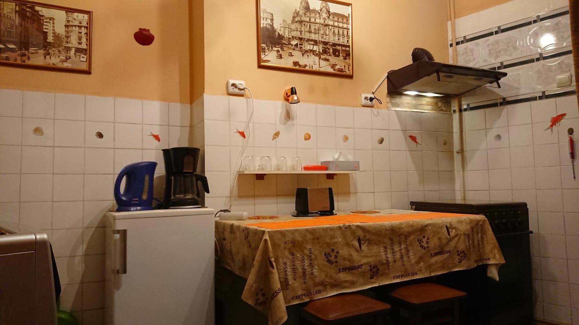 Rompromo Plus Accommodation Бухарест Екстер'єр фото