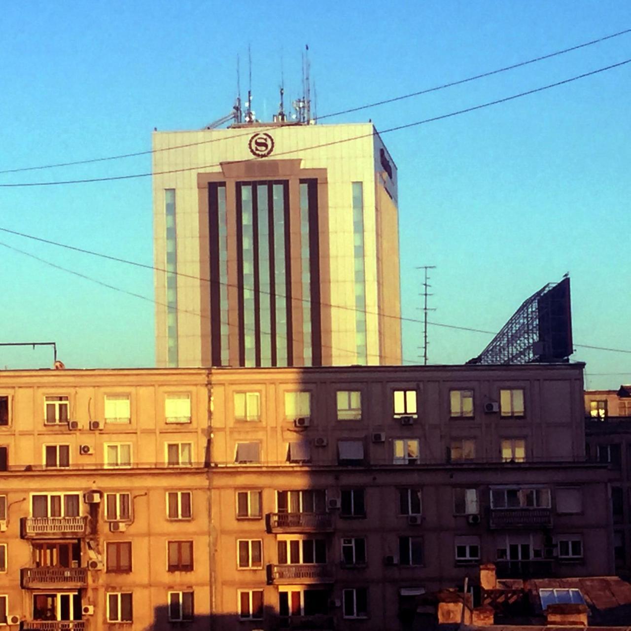 Rompromo Plus Accommodation Бухарест Екстер'єр фото